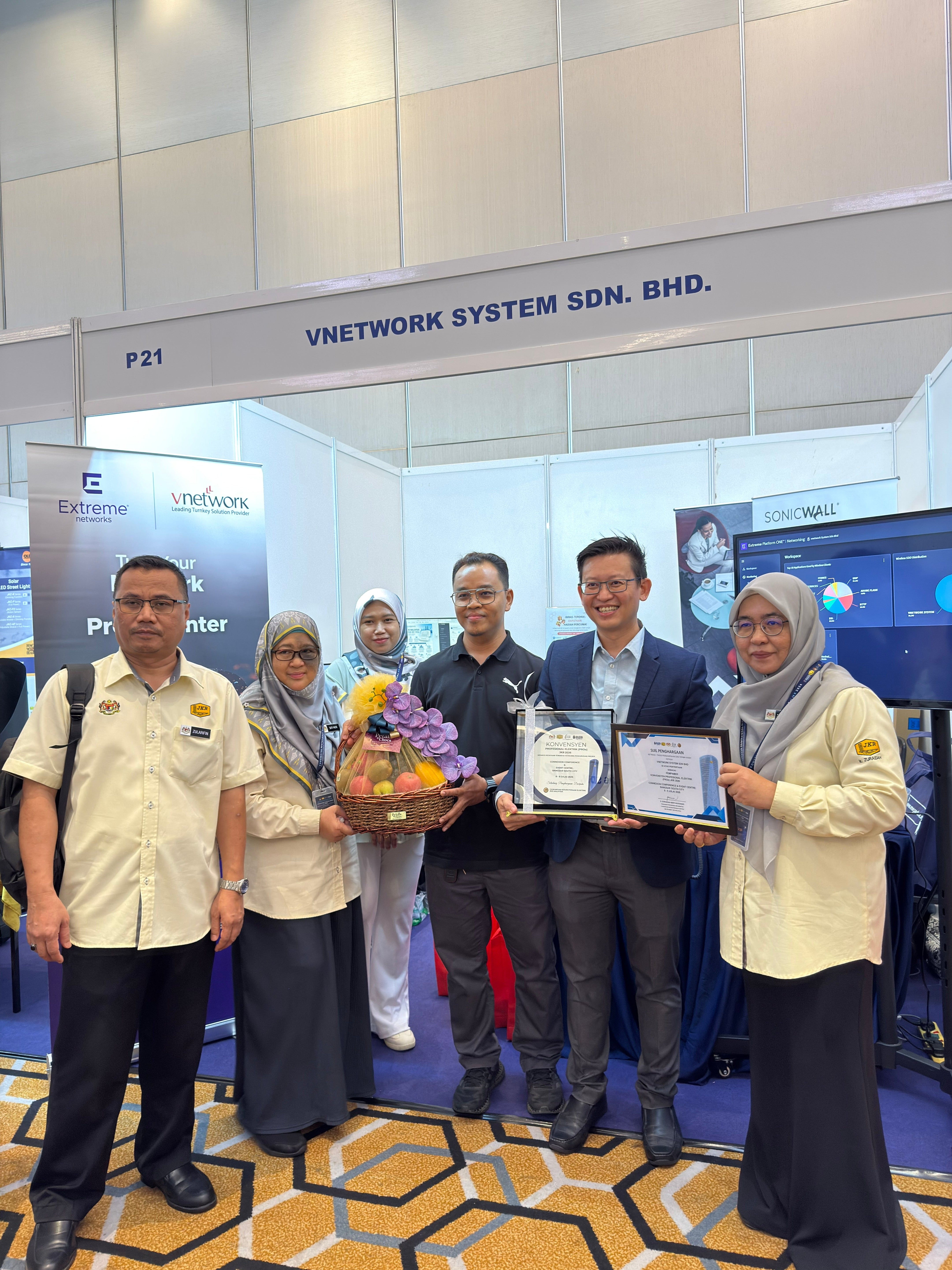 vnetwork Highlights Technology Solutions at Konvensyen Profesional Elektrik JKR 2026