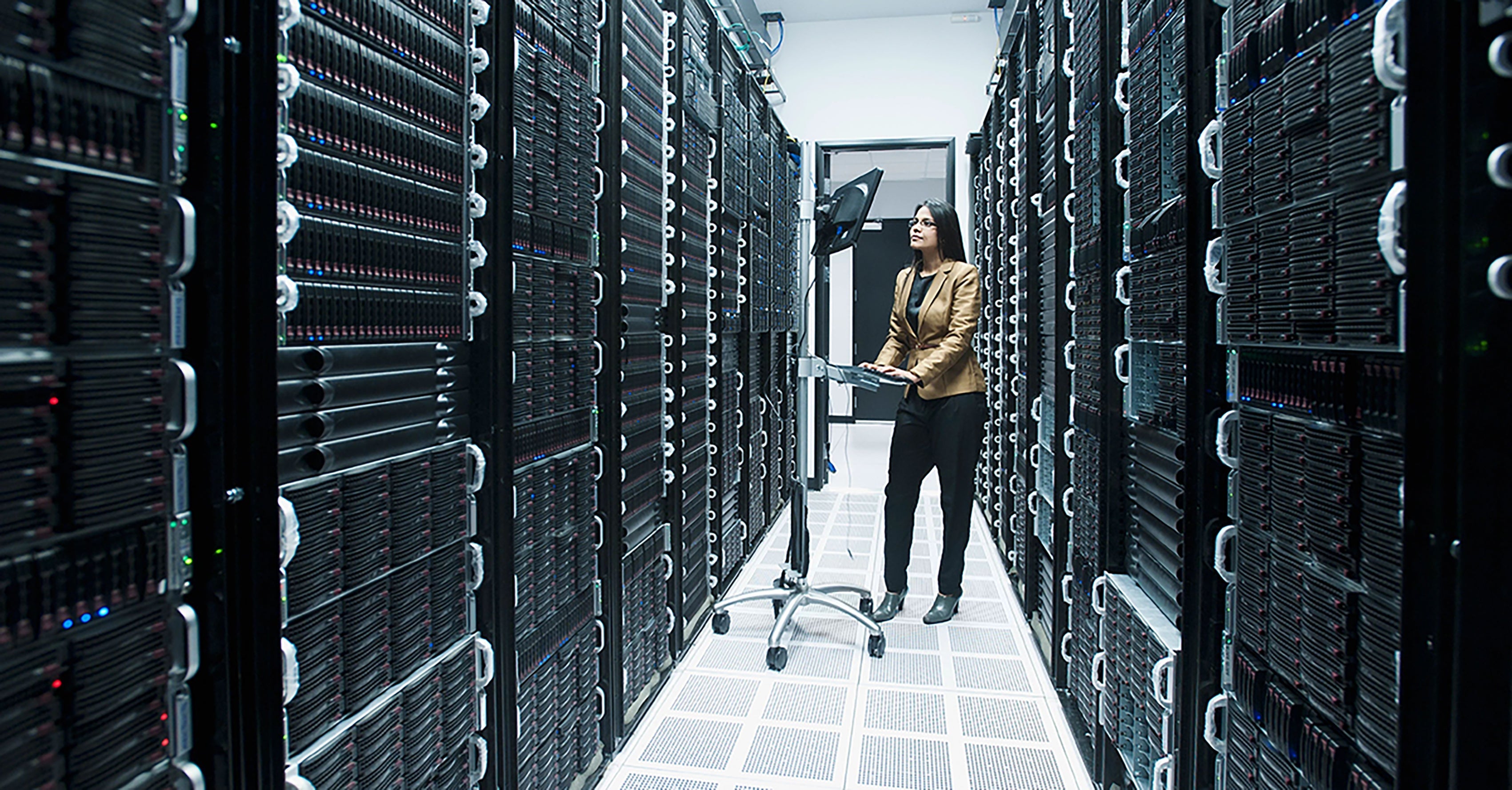 What is Network as a Service (NaaS) and is it a Fit for You? - Vnetwork