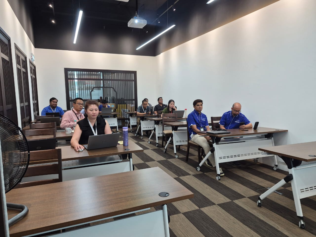 vnetwork and SonicWall Strengthen Endpoint Security Expertise Through Internal Enablement Session