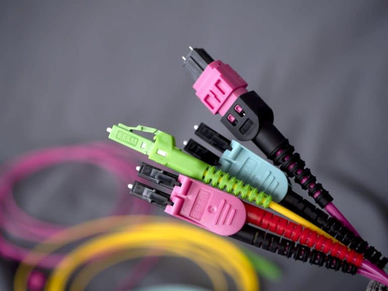 QR Connector Family - V-Network System